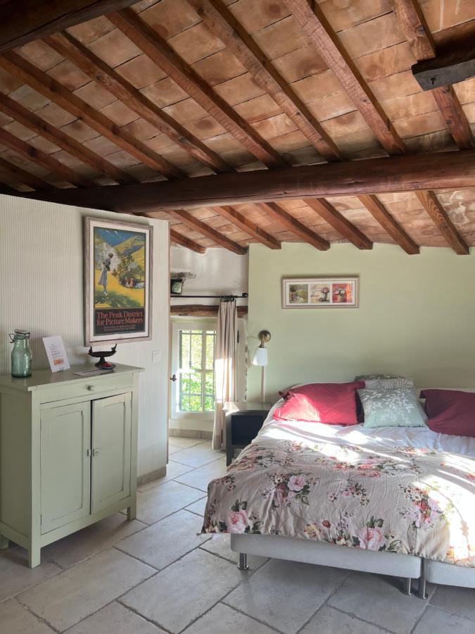 Mas Lou Parpaioun Bed & Breakfast Crestet ภายนอก รูปภาพ
