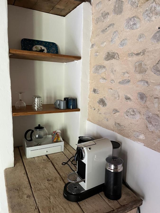 Mas Lou Parpaioun Bed & Breakfast Crestet ภายนอก รูปภาพ